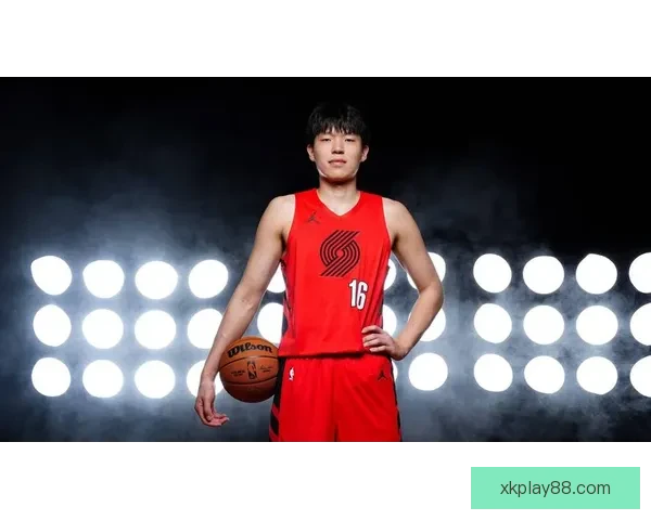 练级归来杨瀚森重返开拓者担纲内线核心再出发全力冲击新赛季荣耀征程